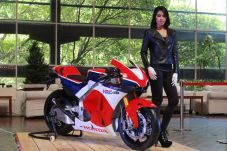 Honda RC213V-S Tampil...