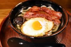 Sebuah Restoran Jepang...