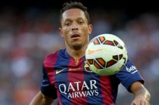 Lawan Atletico, Barca...