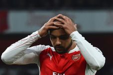 Telat Bugar, Walcott...