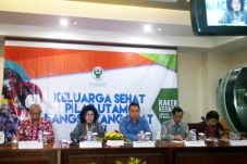 Kemenkes RI akan Gelar...