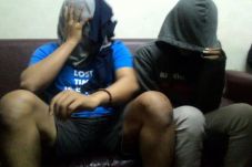 Dewi Kuras Uang Pacar...