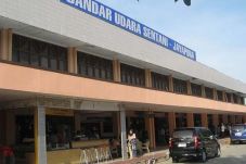Bawa Senpi, Seorang...