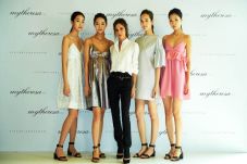 Victoria Beckham Memuji...