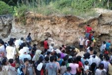 Penambang Batu Tewas...