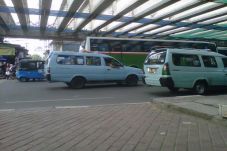 Tarif Angkutan Umum...