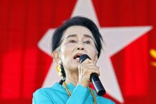 Partai Berkuasa dan...