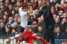 Liverpool Siapkan Jalan...