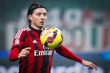 Redam Spekulasi, Montolivo...