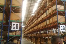 Pusat Logistik Berikat...