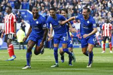 Leicester Juara, Bandar...