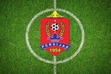 Persijap Buru Striker...