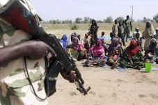 Tentara Nigeria Bebaskan...