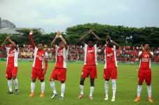 PSM Makassar Dihadang...