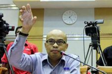 Desmond Curiga Kejagung...