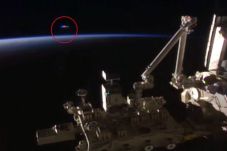 UFO Muncul di Siaran...