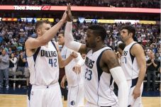 Hasil Pertandingan NBA:...