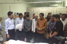 Jokowi Melayat Jenazah...