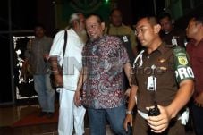 Hakim Tolak Saksi dari...