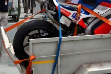 Rossi Minta Ducati Jangan...