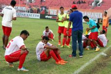 Persis vs Semen Padang:...