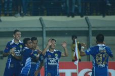 Lumat PSGC, Persib Jawara...
