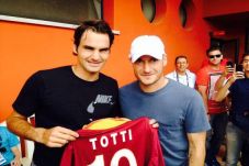 Federer Dukung Totti...