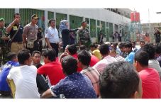 37 Napi dan 1 Sipir...