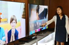 TV Premium Canggih Samsung...