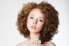 Tips Membentuk Rambut...
