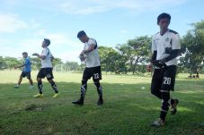 Persegres Butuh Kiper...
