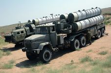S-300 Bikin Iran Kebal...
