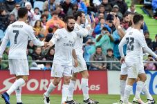 Real Madrid Perpanjang...