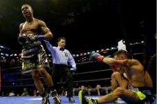 Hook Kiri Errol Spence...