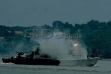 Kapal Patroli KKP Tangkap...