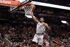Spurs Jadikan AT&T...