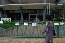 Unjuk Eksistensi, PSSI...