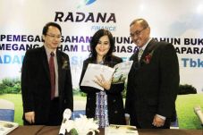 Radana Finance Targetkan...