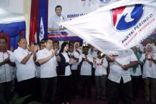 Terapkan Ekonomi Kerakyatan,...