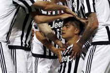 Dybala Antar Juventus...