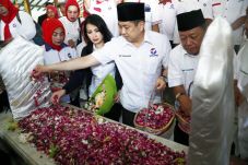 HT: Perempuan Indonesia...