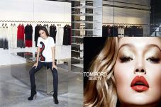 Lini Makeup Edisi Terbatas...