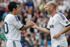 Luis Figo Cemaskan Masa...