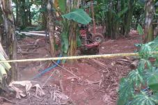 Lokasi Proyek Pengeboran...