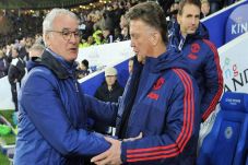 Louis Van Gaal Diminta...