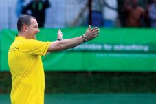 Dejan Antonic Klaim...