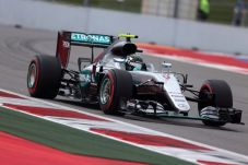 Dramatis! Rosberg Rebut...