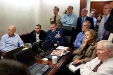 CIA Live Tweet Operasi...