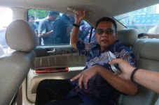 Diperiksa KPK, Taufik...