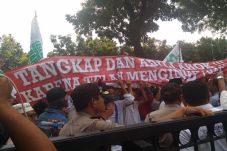 Laskar Kampung Luar...